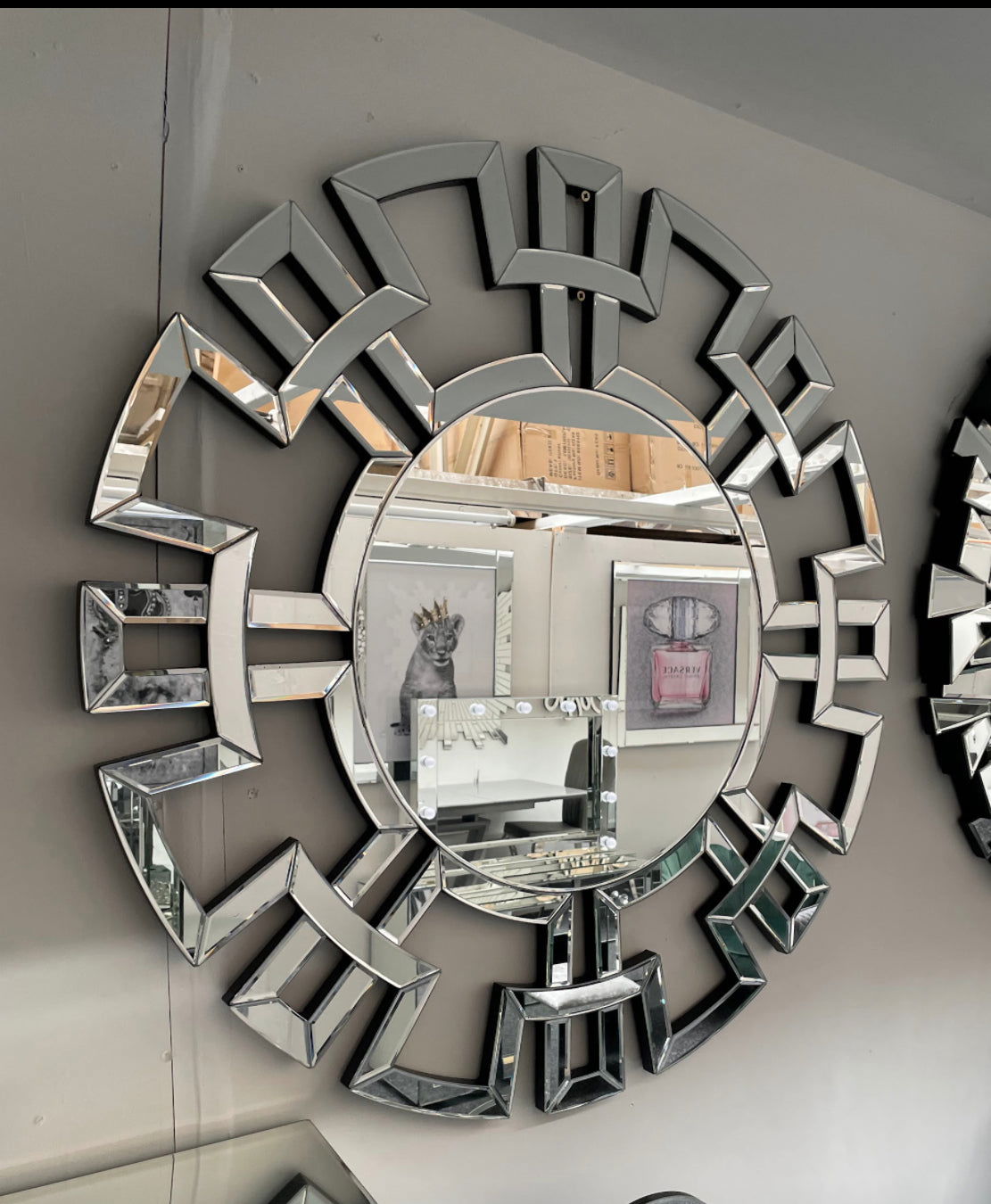 Aztec Round Wall Mirror - Finestroom