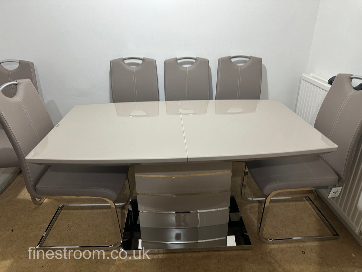 Extendable Cappuccino Milan Dining Table with Milan Chairs