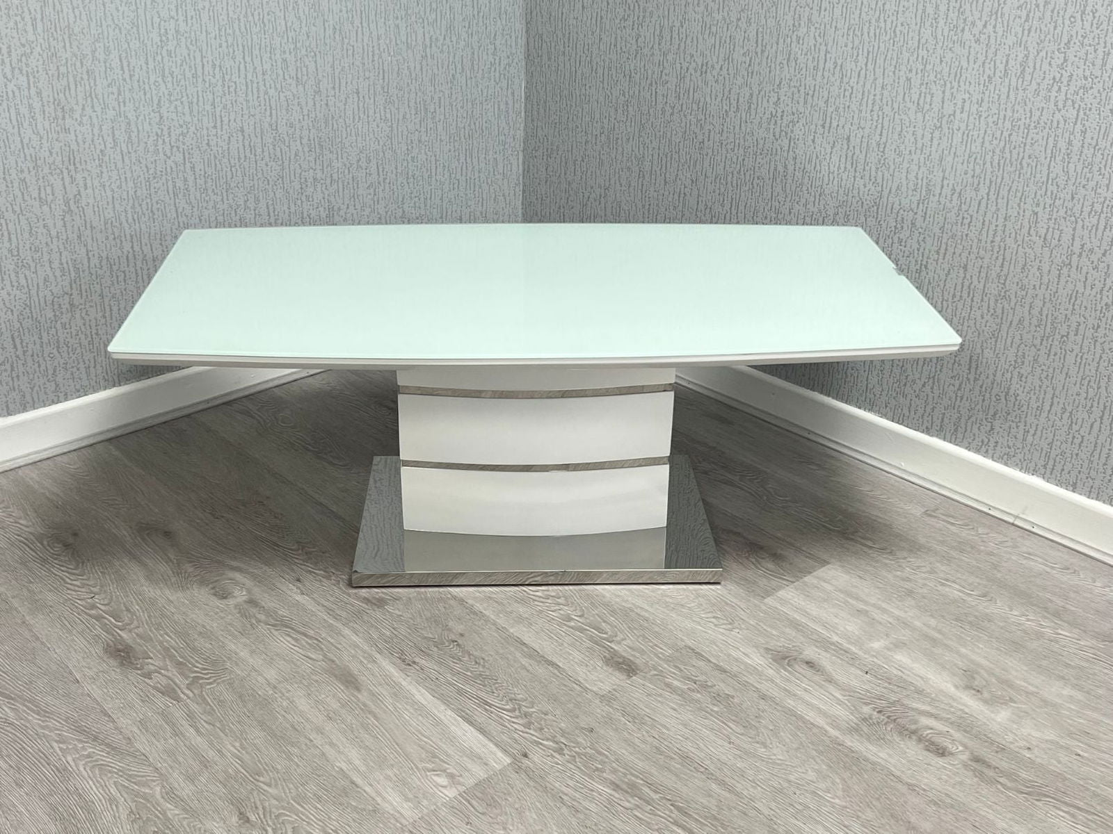 Milan Coffee Table - White - Finestroom