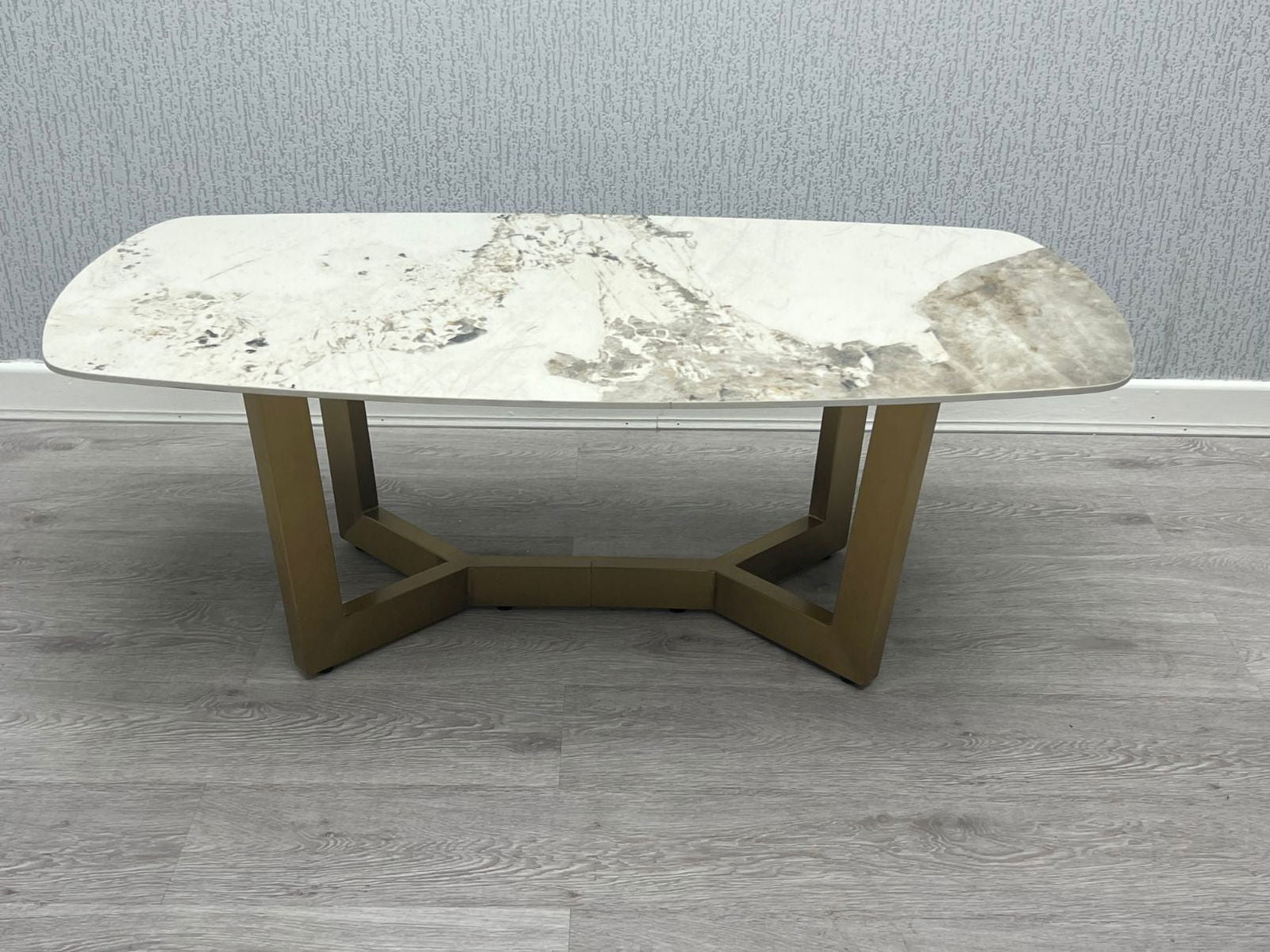 Sorrento Oval Ceramic Gold Coffee Table - Finestroom