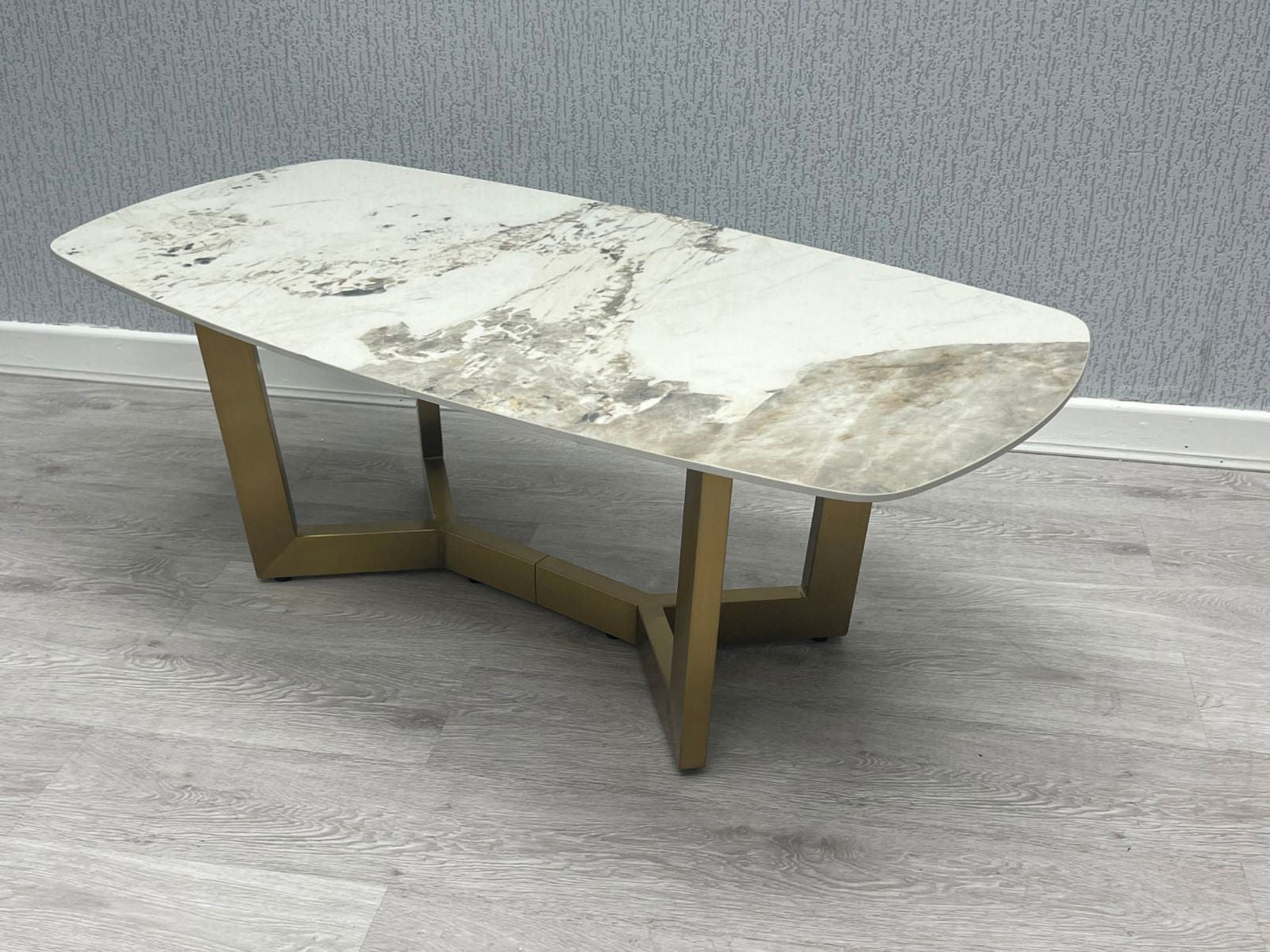 Sorrento Oval Ceramic Gold Coffee Table - Finestroom